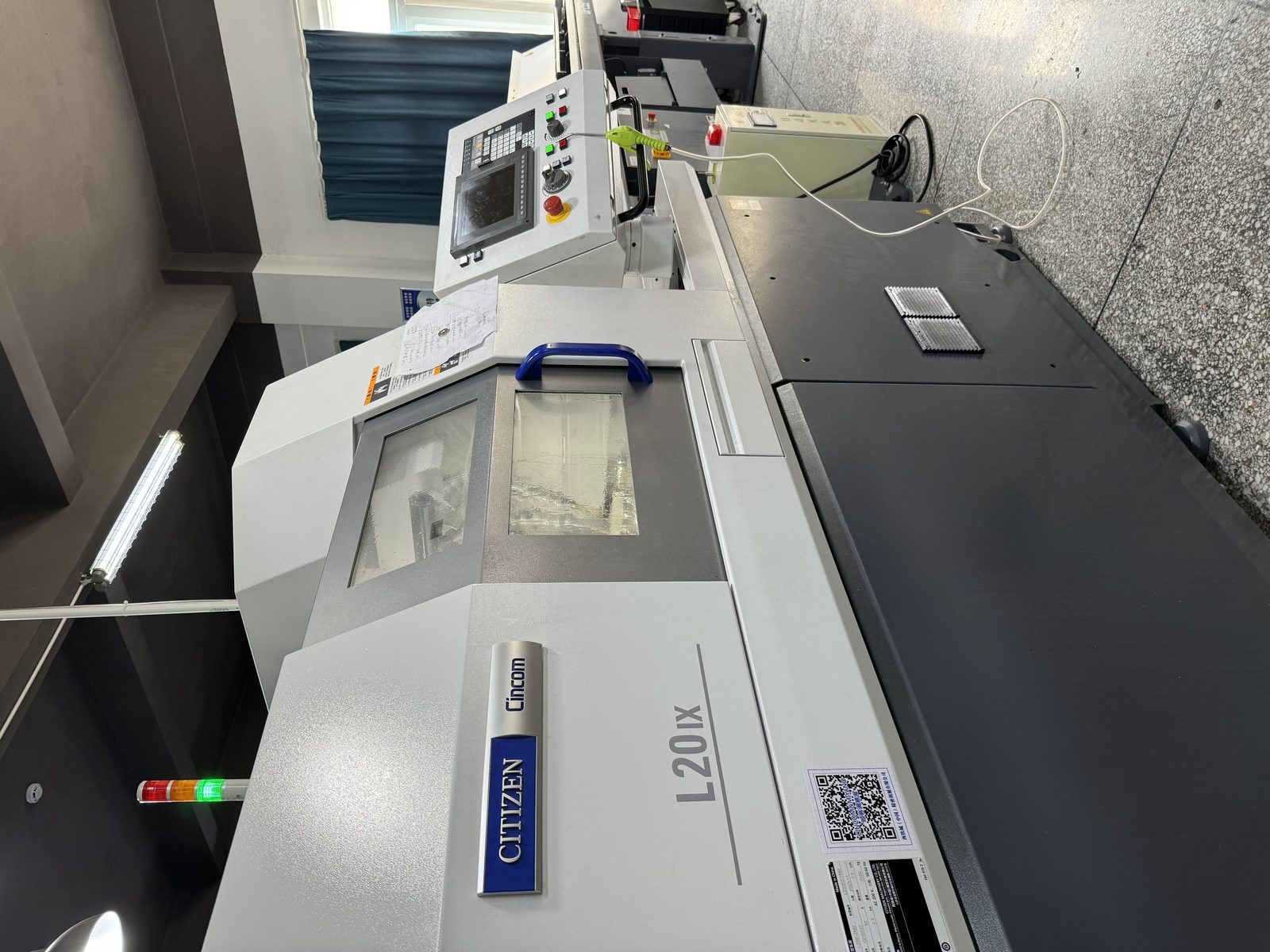 Swiss-type lathe 2